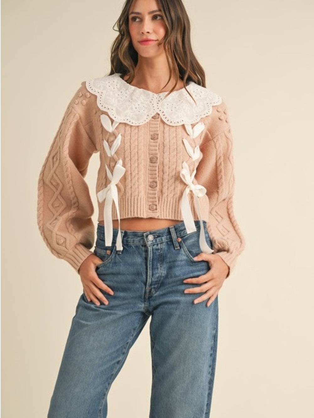 MABEL Lace-Collar Cropped Cable Knit Sweater - Cream